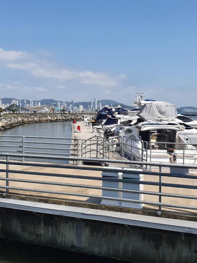 Apartamento Lindo Apto, 100Metros Da Praia, Na Av Brasil Com A Av Central Melhor Localizacao Balneário Camboriú Exterior foto