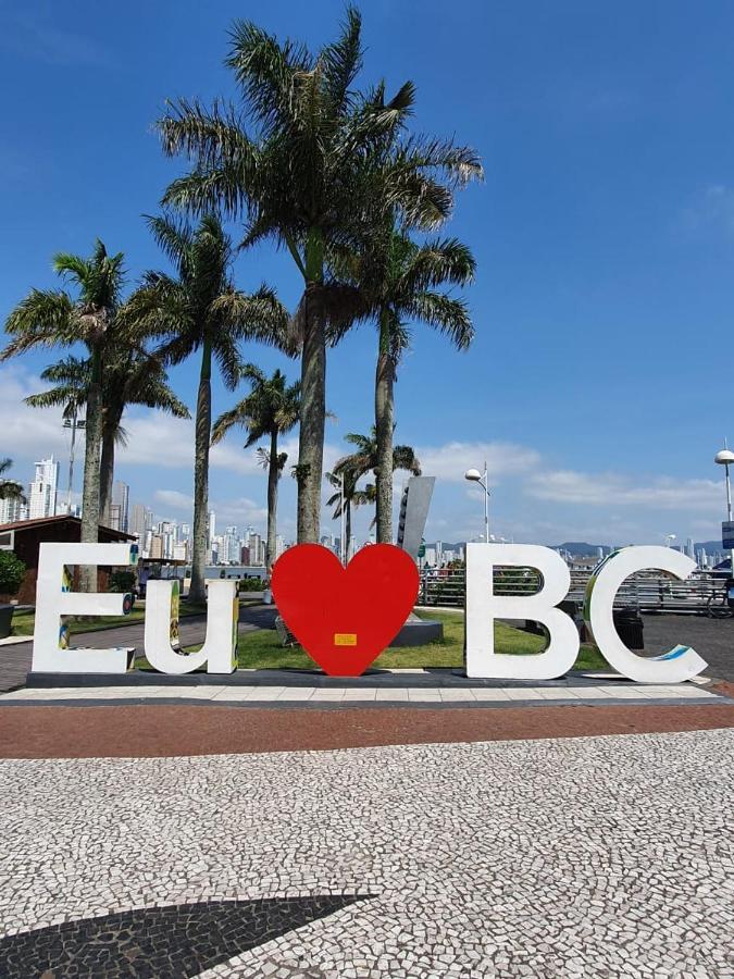 Apartamento Lindo Apto, 100Metros Da Praia, Na Av Brasil Com A Av Central Melhor Localizacao Balneário Camboriú Exterior foto