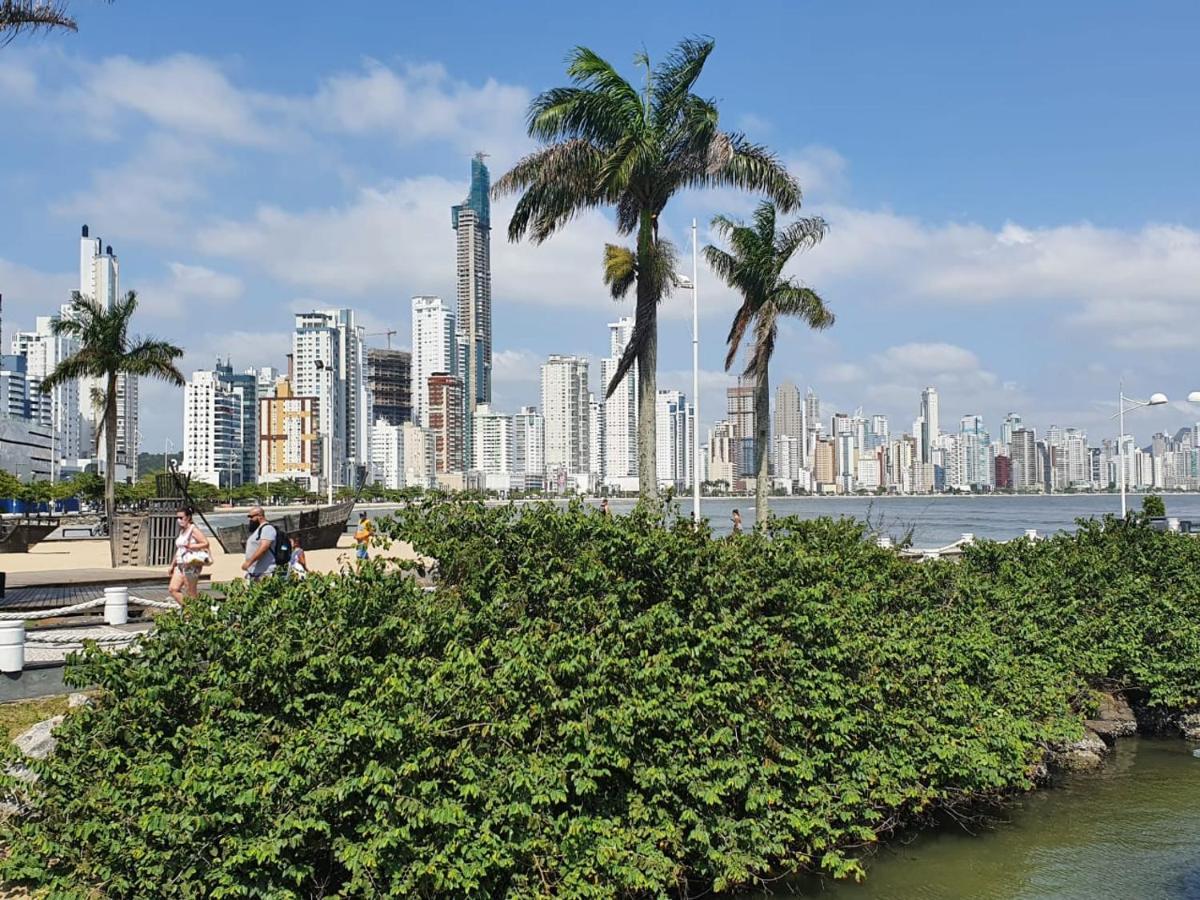 Apartamento Lindo Apto, 100Metros Da Praia, Na Av Brasil Com A Av Central Melhor Localizacao Balneário Camboriú Exterior foto